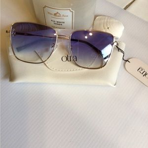 NEW! Saaaale RARE OTRA Rita blue aviators